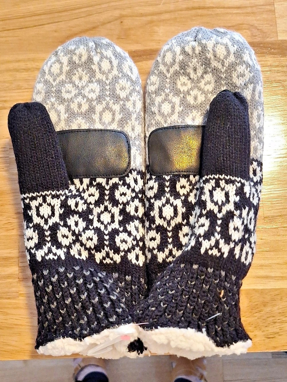 Isotoner Fair Isle Knit Mittens in Black & Gray